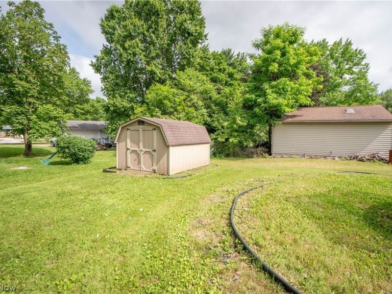 6125 Coyla Avenue NW, Canal Fulton, OH 44614 Photo 27