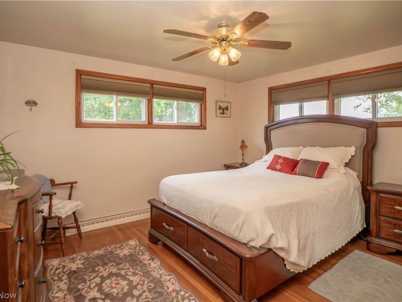 6145 Hollydale Avenue NE, Canton, OH 44721 Photo 20