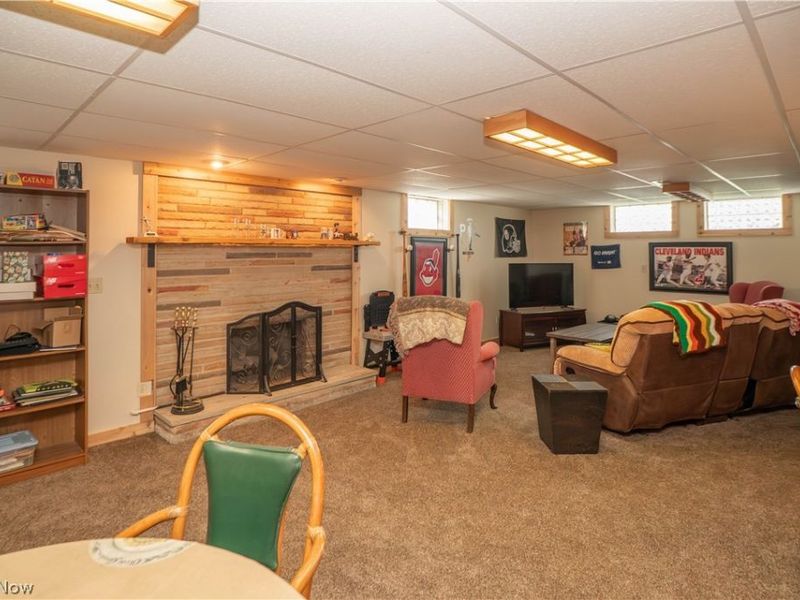 6145 Hollydale Avenue NE, Canton, OH 44721 Photo 30