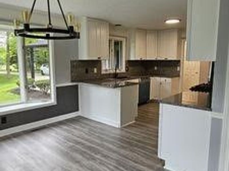 4292 Boston Road, Brunswick Hills, OH 44212 Photo 20