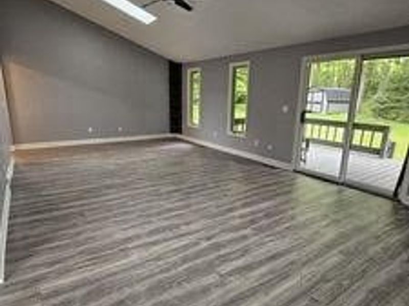 4292 Boston Road, Brunswick Hills, OH 44212 Photo 9