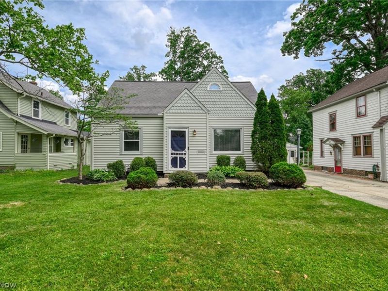 2225 16th Street, Cuyahoga Falls, OH 44223 Photo 1
