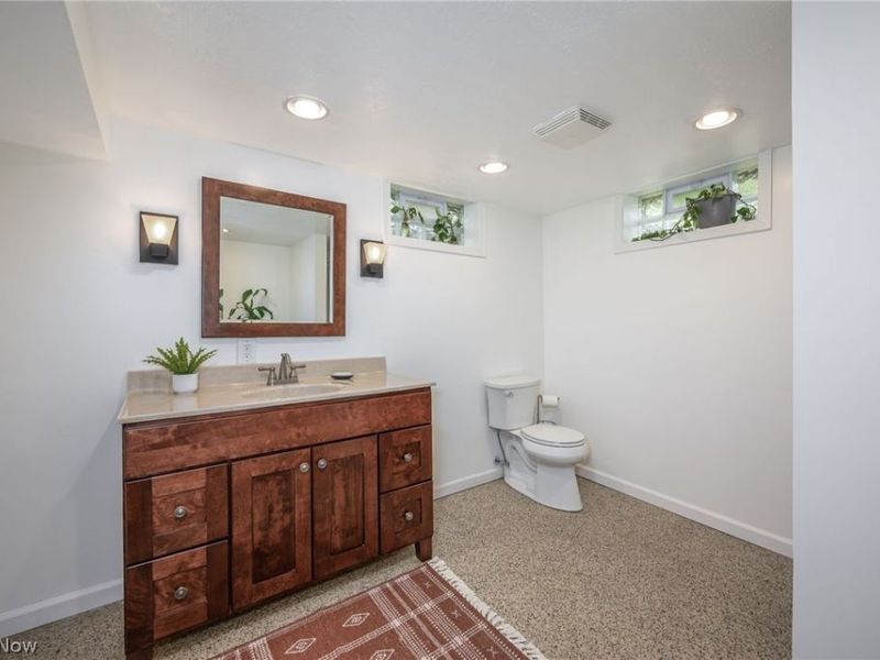 2225 16th Street, Cuyahoga Falls, OH 44223 Photo 21