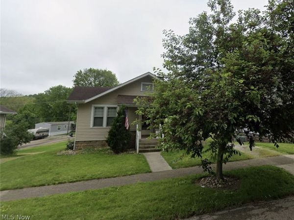 161 E Main Street , New Concord, OH 43762