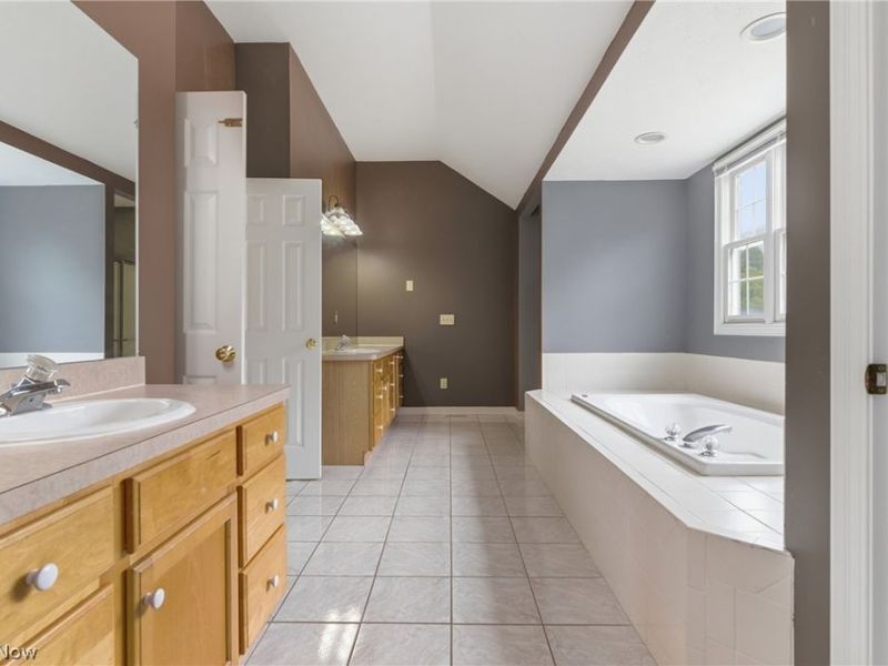 11678 Dunham Road, Sagamore Hills, OH 44067 Photo 22