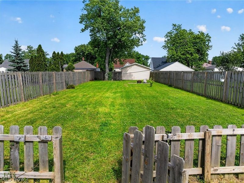 1324 Elmwood Road, Mayfield Heights, OH 44124 Photo 30