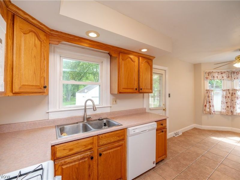 324 Melrose Avenue, Boardman, OH 44512 Photo 16