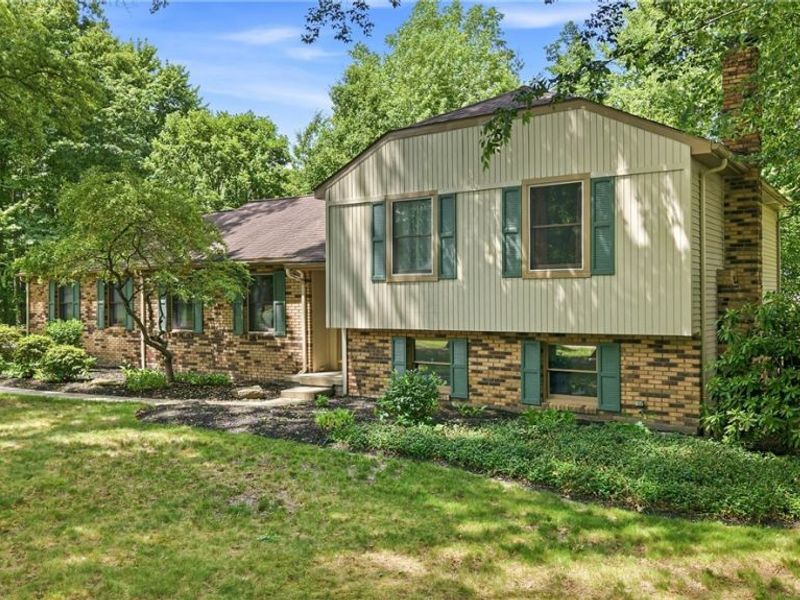 352 Rosewae Avenue, Cortland, OH 44410 Photo 1