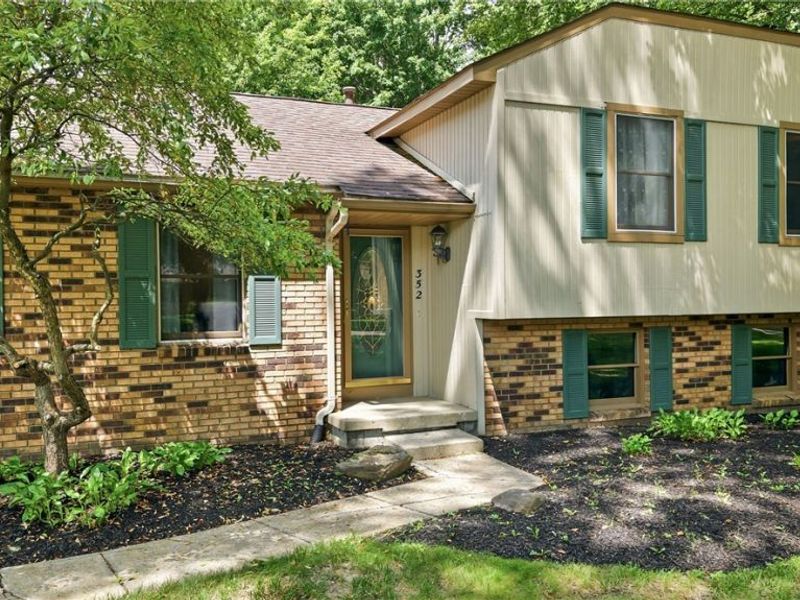 352 Rosewae Avenue, Cortland, OH 44410 Photo 4