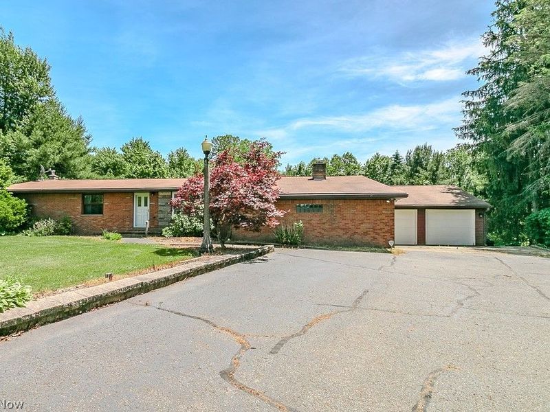 10051 Chardon Road, Chardon, OH 44024 Photo 2