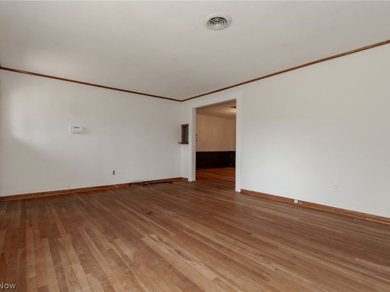 10051 Chardon Road, Chardon, OH 44024 Photo 5