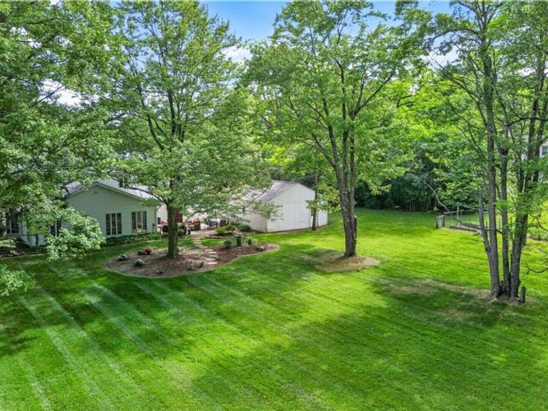 2069 Middleton Road, Hudson, OH 44236 Photo 40