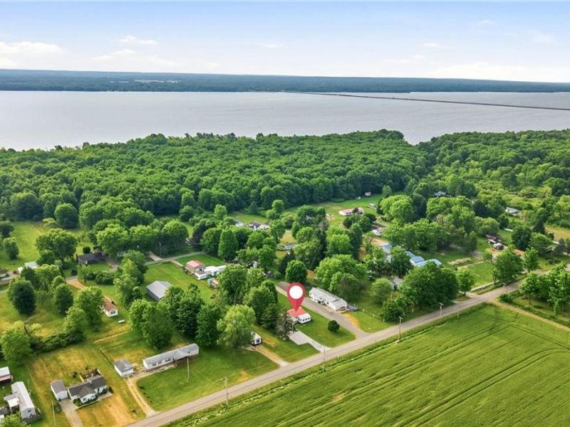 4570 Pymatuning Lake Rd, Andover, OH 44003 Photo 2