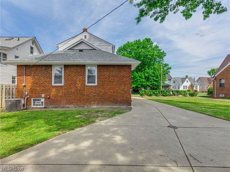 4084 W 50th Street, Cleveland, OH 44144 Photo 26