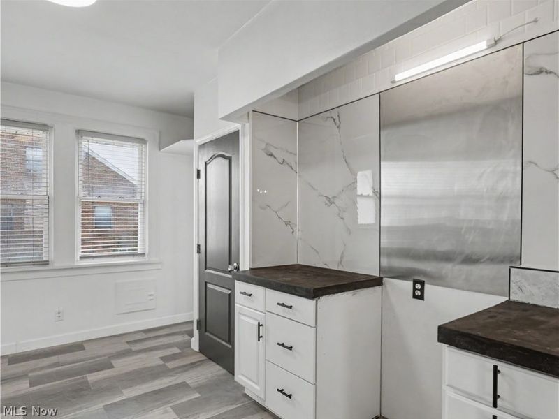 4084 W 50th Street, Cleveland, OH 44144 Photo 9