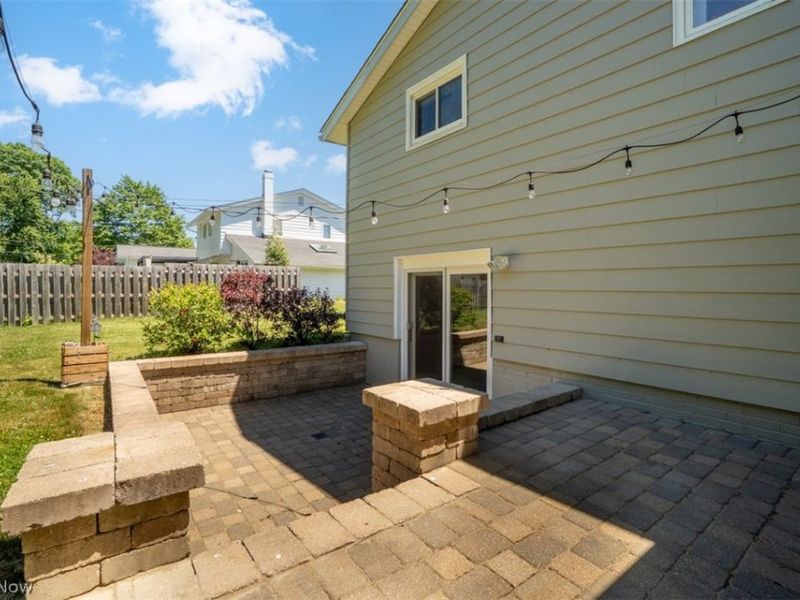 6815 Hickory Hill Drive, Mayfield Village, OH 44143 Photo 32