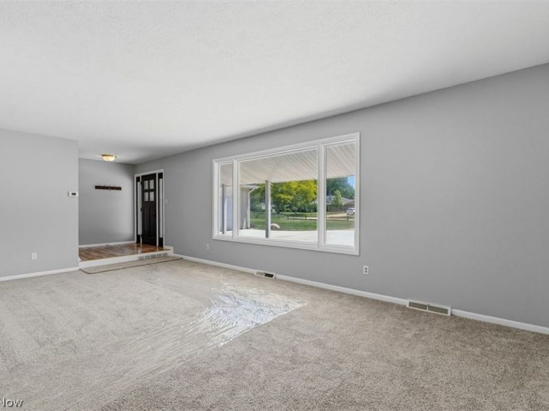 6815 Hickory Hill Drive, Mayfield Village, OH 44143 Photo 5