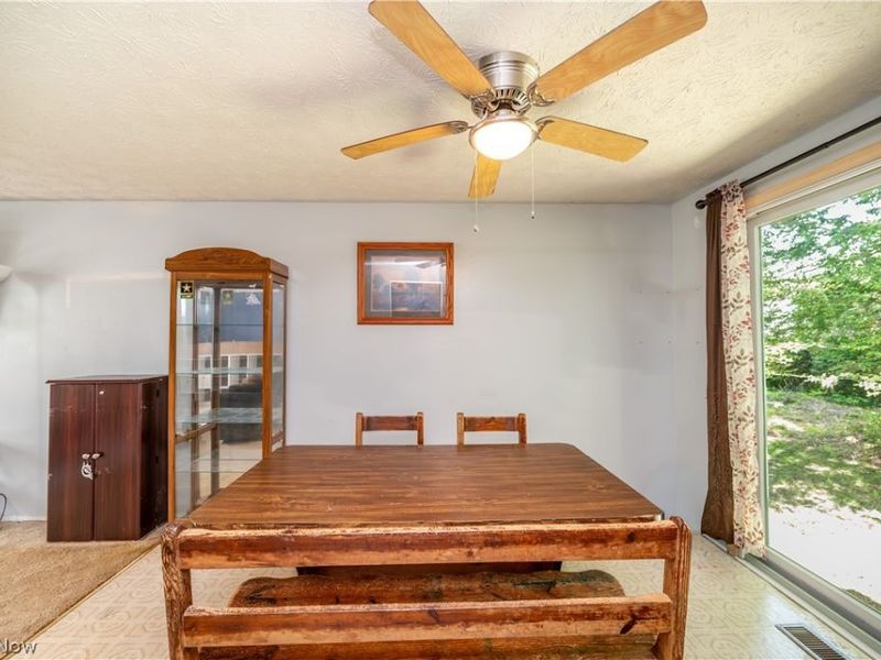 7764 Micawber Road NE, Warren, OH 44484 Photo 12