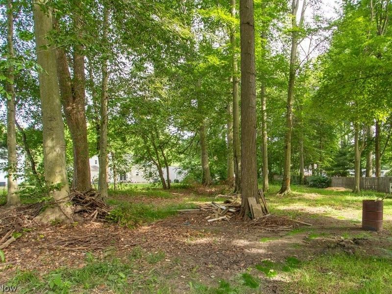 7764 Micawber Road NE, Warren, OH 44484 Photo 27