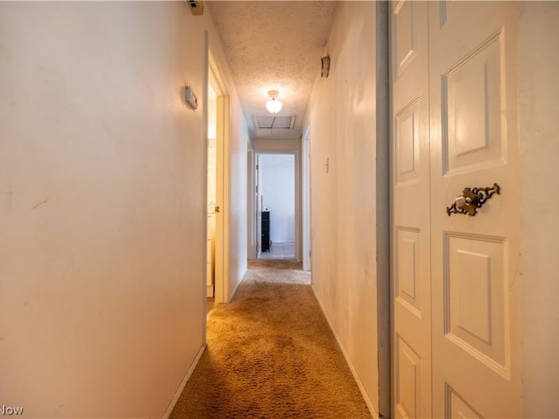 7764 Micawber Road NE, Warren, OH 44484 Photo 8
