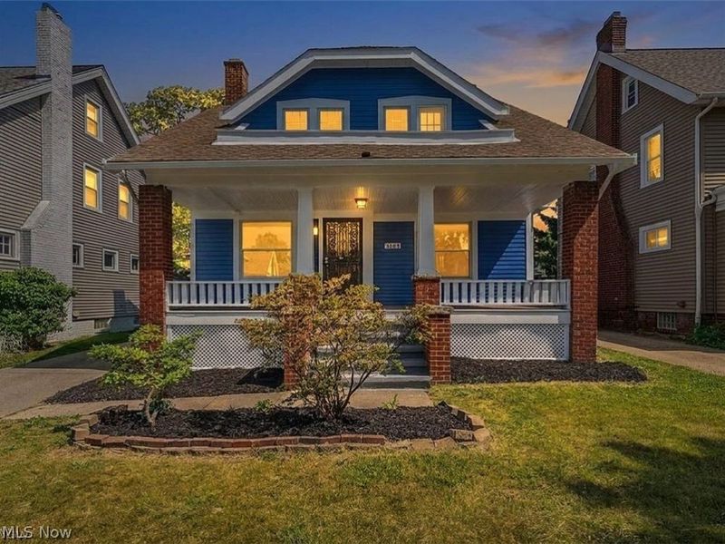 3289 Silsby Road, Cleveland Heights, OH 44118 Photo 3
