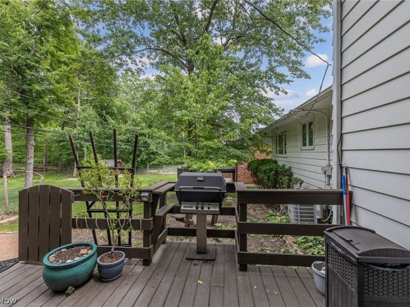 13760 Arrowhead Trail, Middleburg Heights, OH 44130 Photo 45