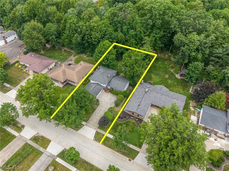 13760 Arrowhead Trail, Middleburg Heights, OH 44130 Photo 49