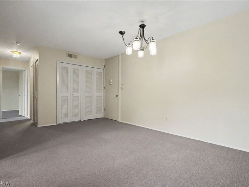 3066 Kent Road, Unit 301, Stow, OH 44224 Photo 4