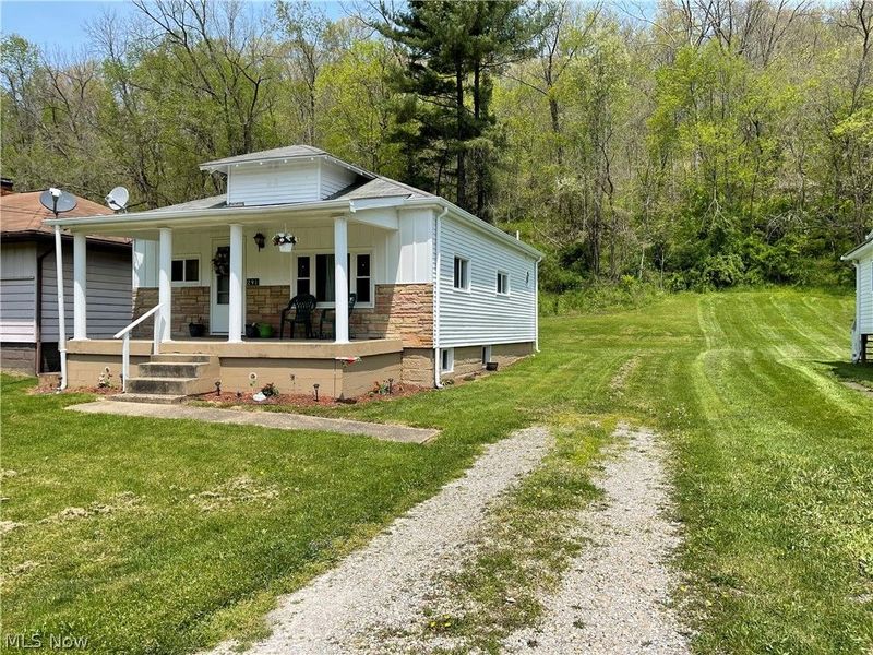 291 BLAIRMONT Road, Adena, OH 43901 Photo 4