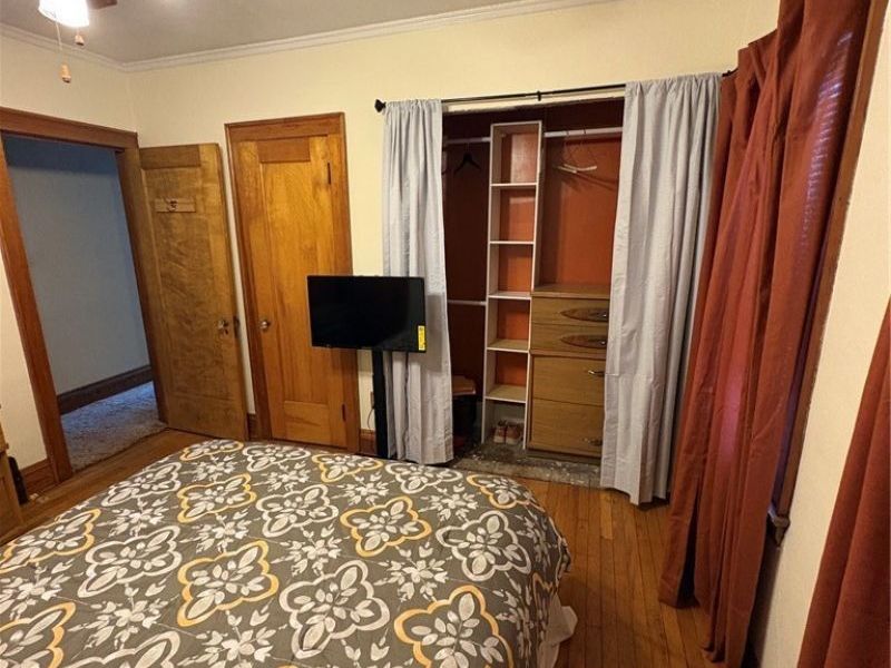 1068 E 98th Street, Cleveland, OH 44108 Photo 3
