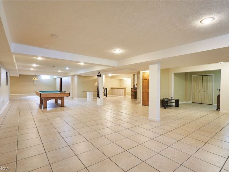 6318 Oak Point Estates, Lorain, OH 44053 Photo 27