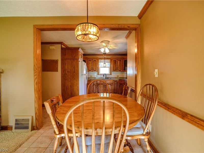 518 Edwards Street, Louisville, OH 44641 Photo 14