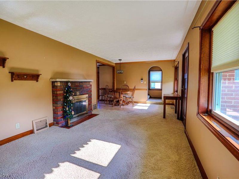 518 Edwards Street, Louisville, OH 44641 Photo 15