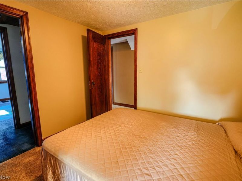518 Edwards Street, Louisville, OH 44641 Photo 21