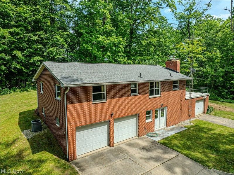 5475 Parks Avenue NE, Louisville, OH 44641 Photo 13