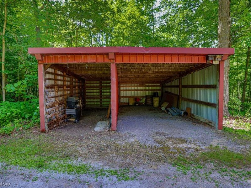 5475 Parks Avenue NE, Louisville, OH 44641 Photo 14
