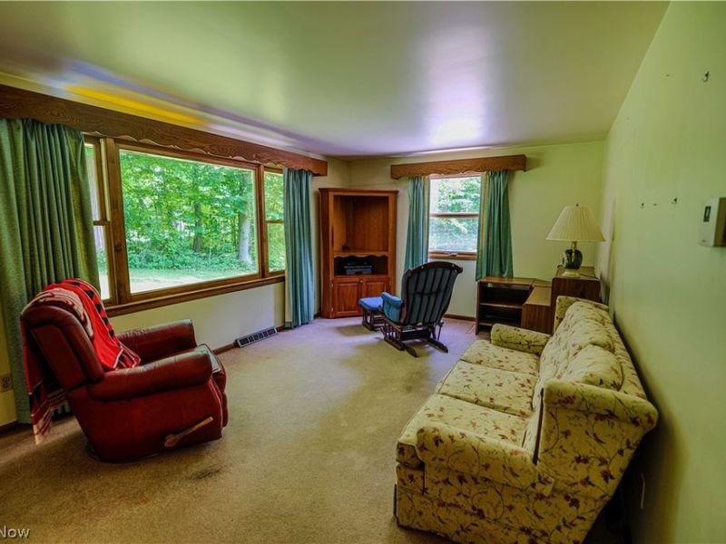 5475 Parks Avenue NE, Louisville, OH 44641 Photo 15