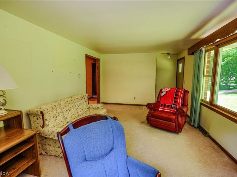 5475 Parks Avenue NE, Louisville, OH 44641 Photo 17