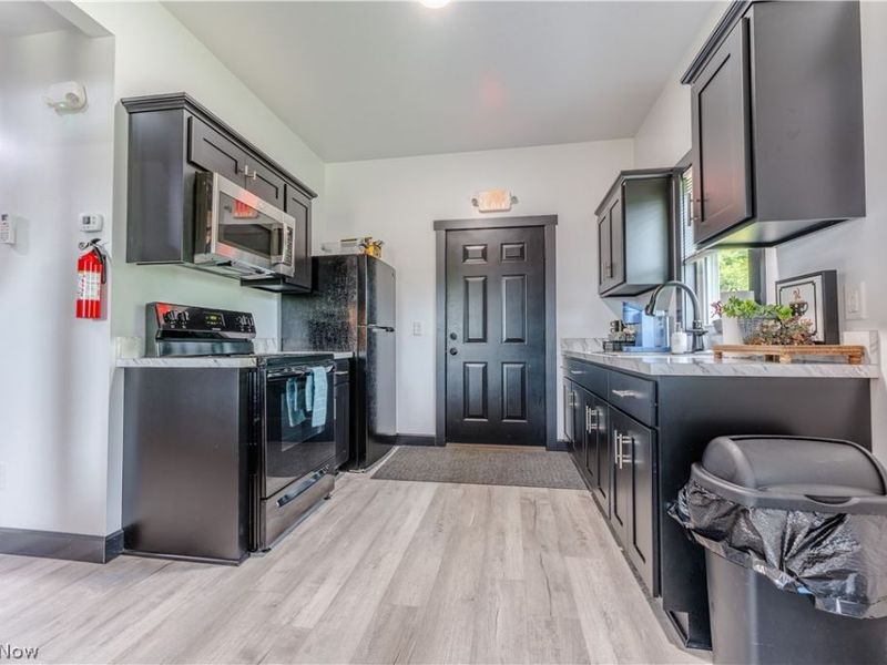 3311 Township Road 157, Sugarcreek, OH 44681 Photo 11