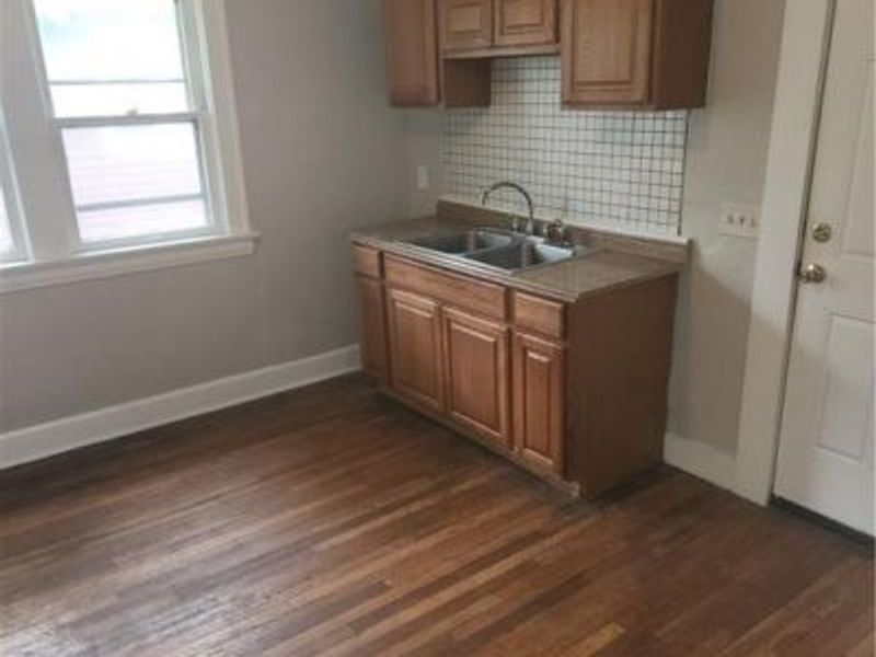 1483 Genesee Road, Unit UP, South Euclid, OH 44121 Photo 10