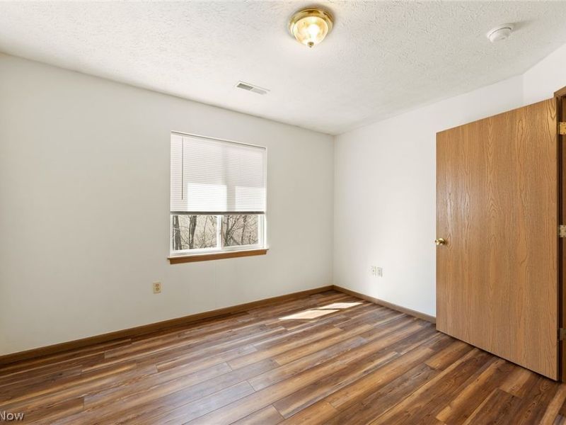 1898 Springfield Lake Boulevard, Unit 207, Akron, OH 44312 Photo 16