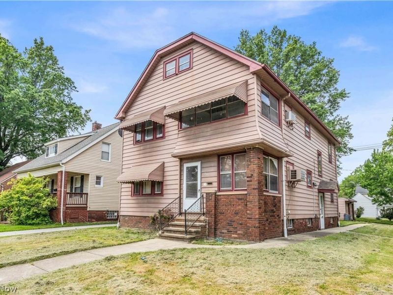 954 E 239th Street, Unit 2/UP, Euclid, OH 44123 Photo 2