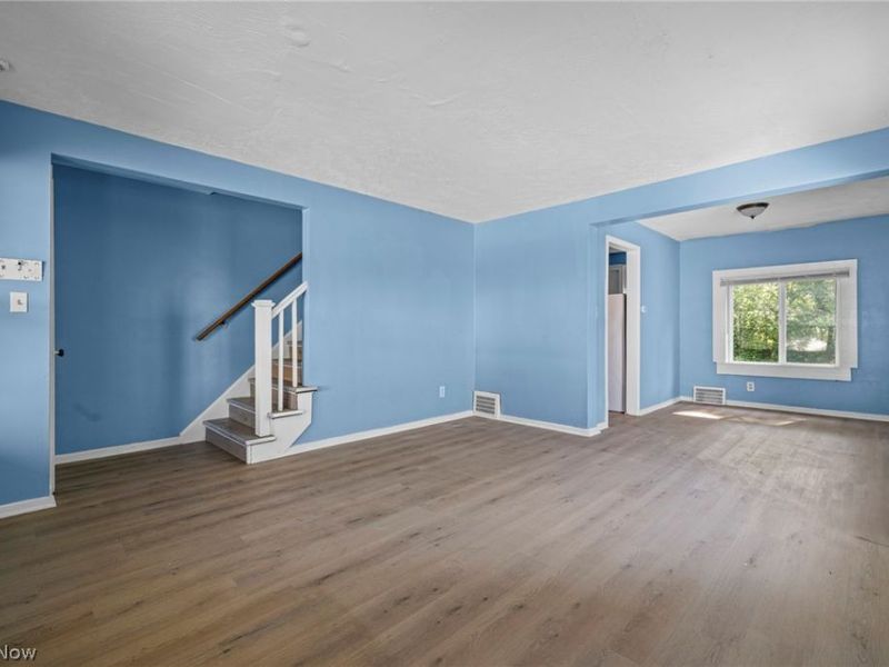 1469 E 250th Street, Euclid, OH 44117 Photo 7