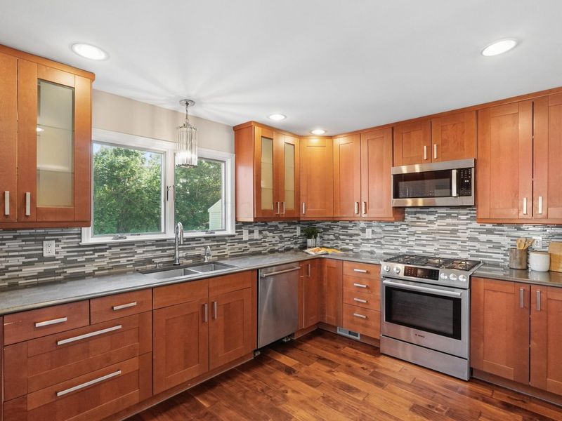 2088 Inchcliff Road, Columbus, OH 43221 Photo 16