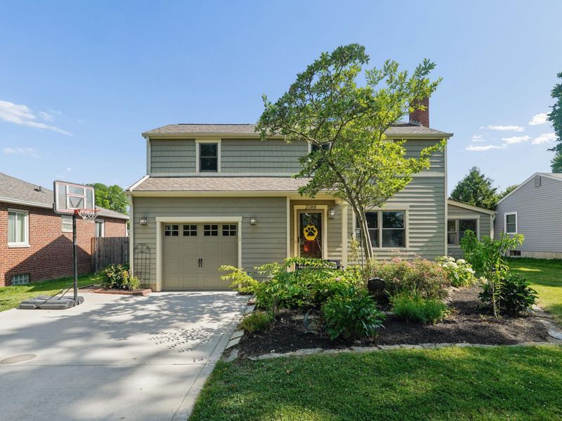 2088 Inchcliff Road, Columbus, OH 43221 Photo 2