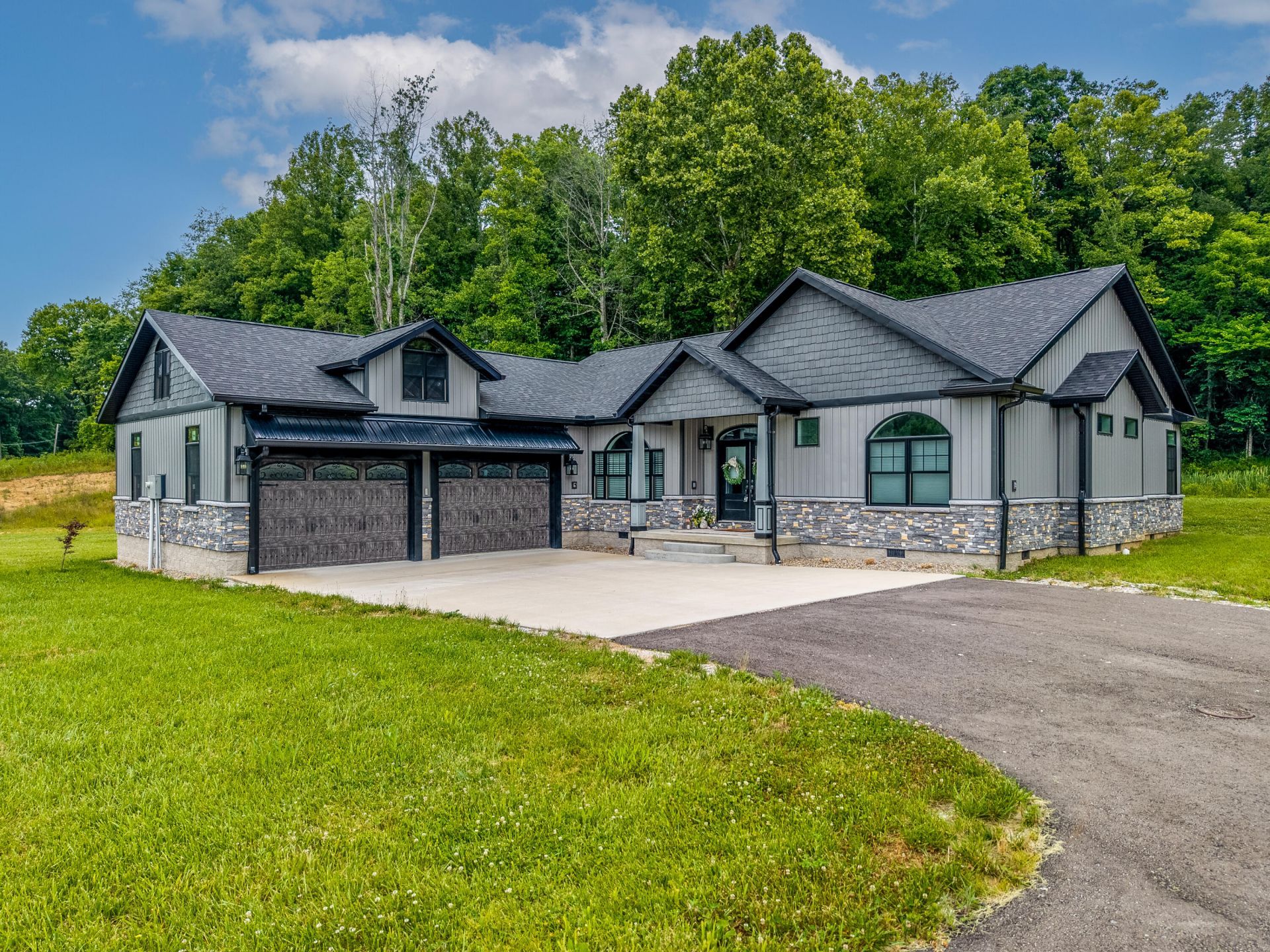 266 State Highway 59 , Olive Hill, KY 41164