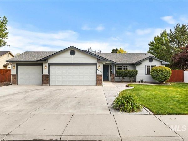 1632 W Boise St, Kuna, ID 83634