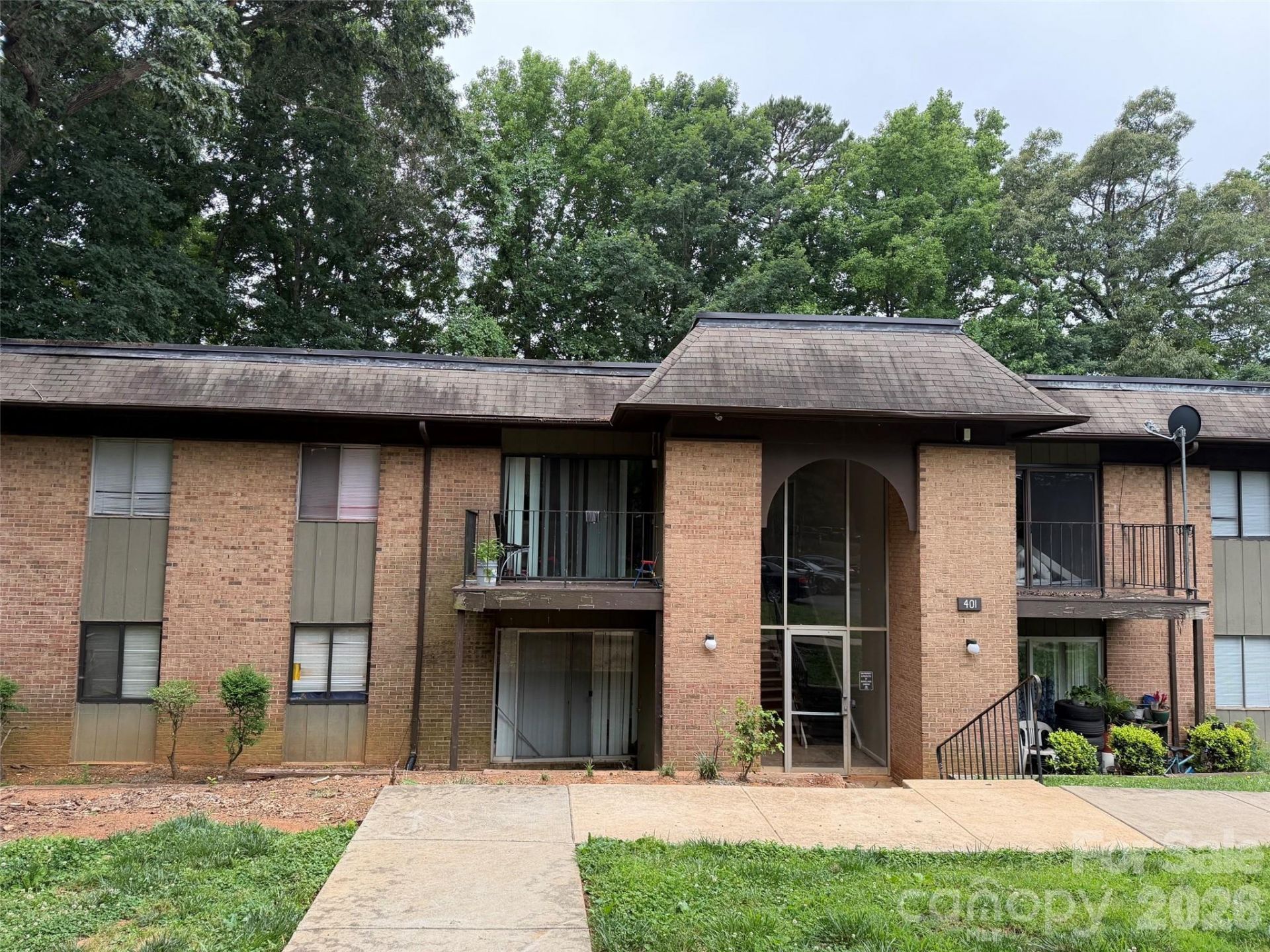 401 Orchard Trace Lane, Unit 8, Charlotte, NC 28213 Main Photo