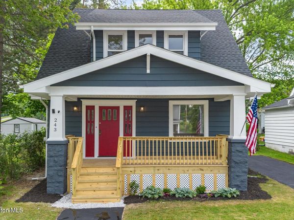 243 N Main Street , Archbald, PA 18403