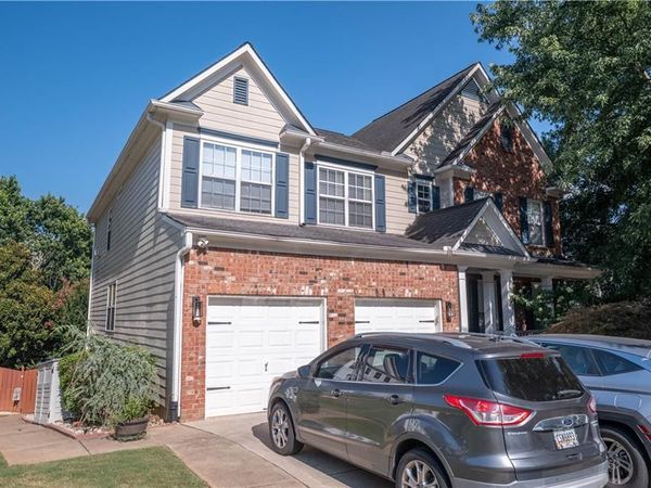 106 Woodview Court, Woodstock, GA 30188